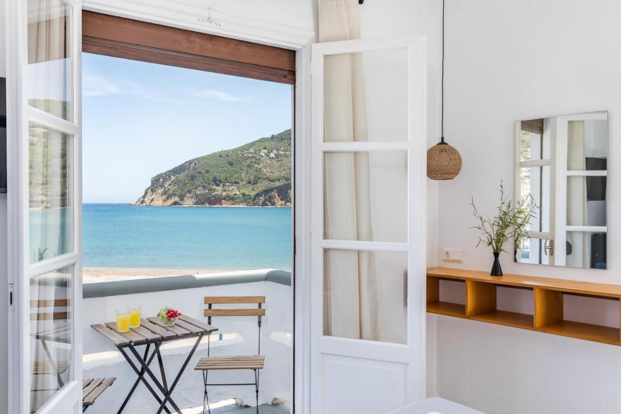 Uncle John'S Guesthouse Skopelos Town Ngoại thất bức ảnh