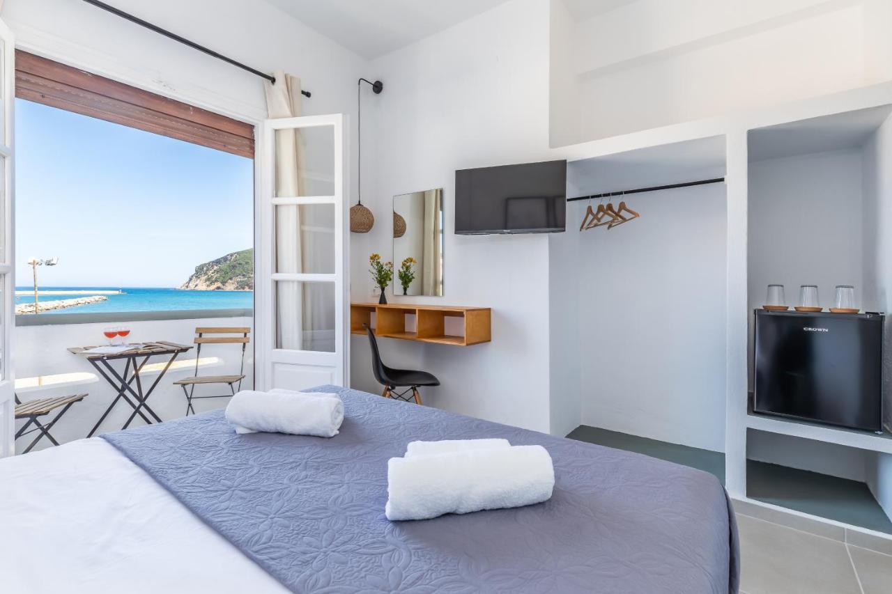 Uncle John'S Guesthouse Skopelos Town Ngoại thất bức ảnh