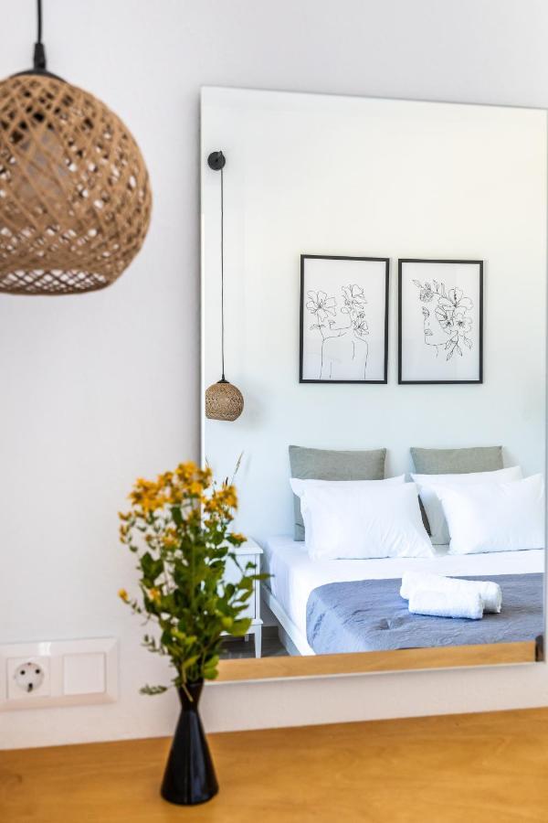 Uncle John'S Guesthouse Skopelos Town Ngoại thất bức ảnh